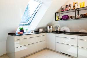 ** MODERNES DESIGN TRIFFT GEMÜTLICHKEIT, DACHGESCHOSSWOHNUNG MIT GALERIEFLÄCHE ** – Die vollständige Adresse der Immobilie erhältst du vom Anbieter., 81827 Waldtrudering, München – Vorschaubild 6
