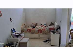 Charmante 1 Zimmer Wohnung mit Balkon und Küche in Köln Junkersdorf – ideal für Singles und Studiere – Wiener Weg 6, 50858 Junkersdorf, Köln – Vorschaubild 2