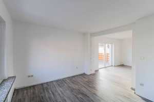 Gepflegtes Einfamilienhaus mit Balkon und langjährig vermieteter Kiosk als Einnahmequelle – Gifhorn (Kreis) – Vorschaubild 6