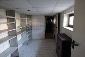 Charmantes Reihenhaus mit Kamin, Garage und Terrasse – Die vollständige Adresse der Immobilie erhältst du vom Anbieter., 6785 Oranienbaum – Vorschaubild 8