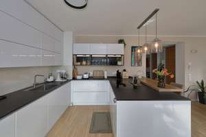 Exklusive Dachgeschosswohnung mit sonniger Dachterrasse – Die vollständige Adresse der Immobilie erhältst du vom Anbieter., 53123 Duisdorf, Bonn – Vorschaubild 5