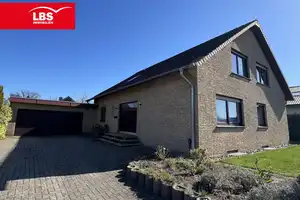 Attraktives Zweifamilienhaus in Hasbergen – Osnabrück (Kreis) – Vorschaubild 1