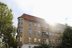 GUTER SCHNITT - MIT BALKON - ZUR ZEIT VERMIETET – Indira-Gandhi-Str. 9 pq, 13088 Weißensee, Berlin – Vorschaubild 8