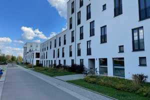 Sonnige 4-Zimmer-Wohnung in absolut ruhiger Lage – München – Vorschaubild 17