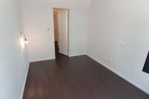 2 ZIMMER Luxus Wohnung - EBK - Wasserblick - Balkone- 1600€ Warm - 1-3 Years contract – Stralauer allee 14, 10245 Friedrichshain, Berlin – Vorschaubild 14