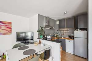 Traumhafte Dachgeschosswohnung mit Blick über Stuttgart – Christophstraße 26, 70180 Heusteigviertel, Stuttgart – Vorschaubild 6