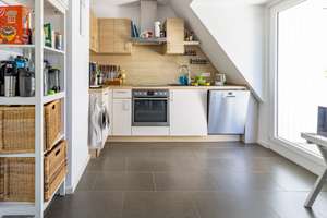 Außergewöhnlich großzügige Doppelhaushälfte auf Erbpachtgrundstück mit Einliegerwohnung und traum... – Die vollständige Adresse der Immobilie erhältst du vom Anbieter., 23556 Sankt Lorenz Nord, Lübeck – Vorschaubild 18