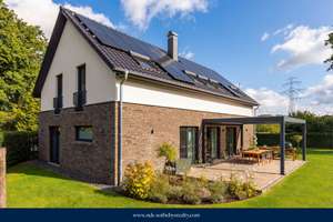 Elegantes Architektenhaus mit modernster Technik und außergewöhnlicher Wohnqualität