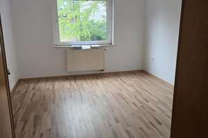 Kapitalanleger oder Eigennutzer!
Bezugsfertige 3.Z. Eigentumswohnung im 1. OG mit Garage in Essen! – 45355 Bochold, Essen – Vorschaubild 18