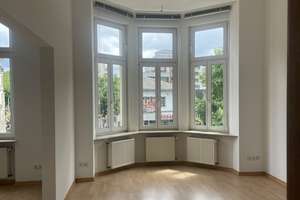 Nicht Familiengeeignet-Renovierte 4-Zimmerwohnung in Wiesbaden-Biebrich – Die vollständige Adresse der Immobilie erhältst du vom Anbieter., 65203 Biebrich, Wiesbaden – Vorschaubild 6