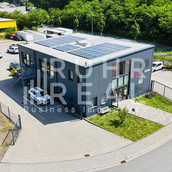 EXKLUSIV: 430 m² modernste Büro-/Ausstellungsfläche | Freifläche + Garagen | direkt an der A3