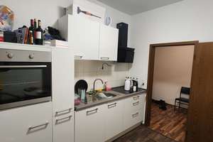 Helle Altbau 2-Zimmer Wohnung im 1. OG in Köln Mülheim mit einer Terrasse und Ausblick ins Grüne – Die vollständige Adresse der Immobilie erhältst du vom Anbieter., 51063 Mülheim (Ortsteil), Köln – Vorschaubild 3