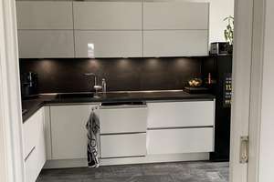 Wohnen wie im Penthouse: 3 Zimmer, Kamin und ca. 100 m² Dachterrasse in Mönchengladbach – Ernst-Brasse-Straße 26A, 41065 Hardterbroich-Pesch, Mönchengladbach – Vorschaubild 28