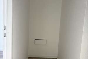 2- Zimmer Wohnung frisch saniert in Mainz Hartenberg/Münchfeld – Die vollständige Adresse der Immobilie erhältst du vom Anbieter., 55122 Hartenberg-Münchfeld, Mainz – Vorschaubild 3