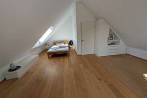 schöne große Maisonette Wohnung in Stuttgart – Die vollständige Adresse der Immobilie erhältst du vom Anbieter., 70329 Obertürkheim (Ortsteil), Stuttgart – Vorschaubild 23