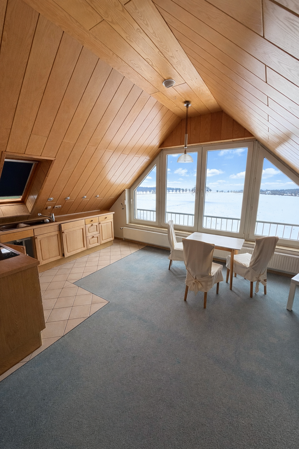 Immobilie in Wennigsen (Deister) - Attraktives Dreifamilienhaus in Ortsrandlage von Bredenbeck mit traumhaftem Ausblick - Bild 11