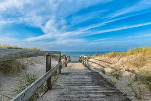 Grundstück mit Altbestand unweit vom Strand in Westerland
Ideal für ein Neubauvorhaben – Die vollständige Adresse der Immobilie erhältst du vom Anbieter., 25980 Sylt (Gemeinde) – Vorschaubild 2