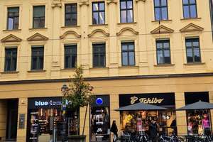Großes WG-Zimmer (39,7 m²) für 1-2 Personen–Erstbezug-saniertes Altbaujuwel in bester Innenstadtlage – Bürgermeister-Fischer-Straße 2, 86150 Innenstadt. Sankt Ulrich-Dom, Augsburg – Vorschaubild 12