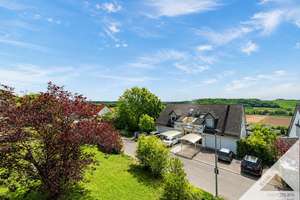 Großzügige 4-Zi.-Wohnung in Doppelhaushälfte mit Panoramablick – Die vollständige Adresse der Immobilie erhältst du vom Anbieter., 71088 Holzgerlingen – Vorschaubild 8