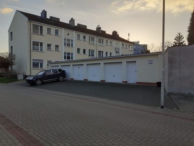 ab 01.09.26: 2 Zimmer Wohnung mit Garage in ruhiger Lage!