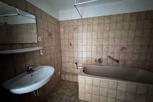 Frisch renoviert! Gut aufgeteilte 3,5 Raum Wohnung – Die vollständige Adresse der Immobilie erhältst du vom Anbieter., 47169 Marxloh, Duisburg – Vorschaubild 8