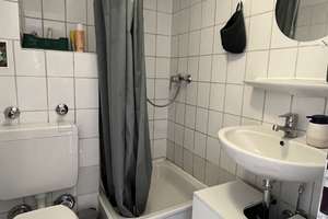 Ravensberg : Traum-Maisonette mit Blick über ganz Kiel, EBK / Balkon, Holzboden Dusche – Die vollständige Adresse der Immobilie erhältst du vom Anbieter., 24105 Ravensberg, Kiel – Vorschaubild 4