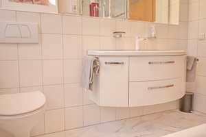 Exklusive Doppelhaushälfte mit 2 Terrassen, Balkon und Garten – Mayen-Koblenz (Kreis) – Vorschaubild 17