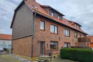 Einladendes Zuhause mit viel Platz! Doppelhaus mit Garagen in idyllischer Umgebung von Bodenstein. – Goslar (Kreis) – Vorschaubild 3
