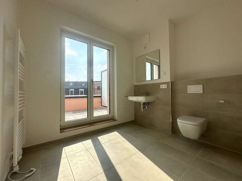 **Erstbezug** Große 3-Raum-Wohnung mit Terrasse in Dresden-Friedrichstadt - Photo 4