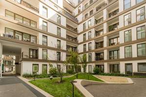 Bezugsfreie helle 3-Zimmerwohnung mit 2 Badezimmern und Loggia in sehr zentraler Lage in Mitte – Schützenstraße 41, 10117 Mitte (Ortsteil), Berlin – Vorschaubild 14
