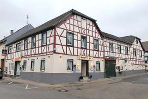 Historisches Fachwerkgebäude mit Gastronomie und 17 Gästezimmern – Die vollständige Adresse der Immobilie erhältst du vom Anbieter., 53498 Waldorf – Vorschaubild 1