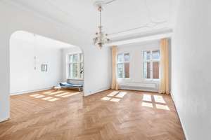 Lichtdurchfluteter Altbaucharme mit stilvoller Modernisierung – Die vollständige Adresse der Immobilie erhältst du vom Anbieter., 13357 Gesundbrunnen, Berlin – Vorschaubild 1