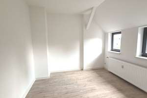 Zentral & Komfortabel - 4 Raum-Loft mit EBK, 2 Bädern & Aussicht über Chemnitz – Bernhardstraße 20, 9126 Lutherviertel, Chemnitz – Vorschaubild 19