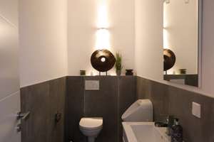 Luxuriöses Anwesen in Leverkusen: Eleganz, Jacuzzi, und Sauna in begehrter Lage – 51371 Hitdorf, Leverkusen – Vorschaubild 13