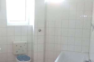 Großzügige 2-Zimmer-Wohnung mit Wannenbad im Erdgeschoss – Am Bocklerbaum 21, 45307 Kray, Essen – Vorschaubild 7