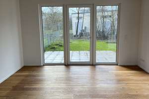 Geschmackvolle 3-Raum-Wohnung mit Terrasse und Küche in Ingolstadt – Egerlandstraße 3a-b, 85053 Südost, Ingolstadt – Vorschaubild 6