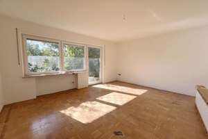 Frisch renovierte 3-ZKB-Erdgeschosswohnung mit Garten in Meitingen-Herbertshofen! – Adelstätter Weg 4, 86405 Meitingen – Vorschaubild 1