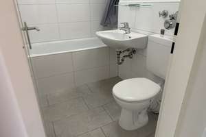 2-Zimmer-Wohnung mit Balkon in Düsseldorf-Benrath – Die vollständige Adresse der Immobilie erhältst du vom Anbieter., 40597 Benrath, Düsseldorf – Vorschaubild 15