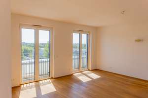 Exklusive 2-Zimmer-Penthousewohnung (91,5 m²) mit großer Dachterrasse direkt am Europagarten