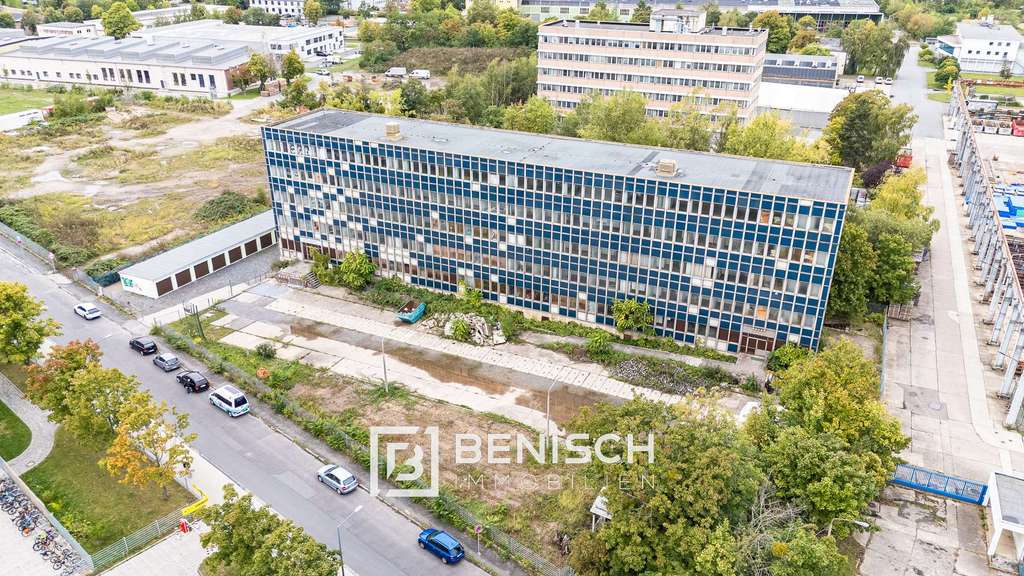 Rohdiamant mit Bauvoranfrage: Verwaltungsbau wird Wohnprojekt