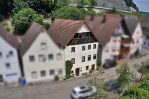 Außergewöhnliches Fachwerkhaus mit liebevollen Details und Märchengarten! – Rottweil (Kreis) – Vorschaubild 1