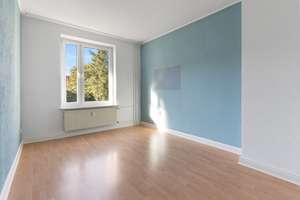Flexible Wohnlösung nahe Holtenauer Straße – teilbare 4-Zimmer-Wohnung mit Balkonkomfort – Die vollständige Adresse der Immobilie erhältst du vom Anbieter., 24118 Ravensberg, Kiel – Vorschaubild 7