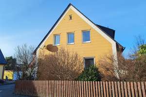 Einfamilienhaus in Helmbrechts – Die vollständige Adresse der Immobilie erhältst du vom Anbieter., 95233 Helmbrechts – Vorschaubild 3