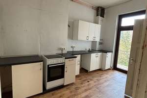 Geräumige 4-Zimmer-Whg. in schönem Jugendstilhaus zu vermieten // Vinetaplatz 4, Kiel-Gaarden – Vinetaplatz 4, 24143 Gaarden-Ost, Kiel – Vorschaubild 6