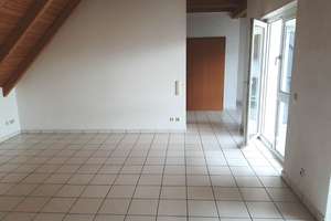Traumhafte 3-Zimmer-Maisonette-Wohnung mit Balkon und Stellplatz – Die vollständige Adresse der Immobilie erhältst du vom Anbieter., 55252 Mainz-Kastel, Wiesbaden – Vorschaubild 2