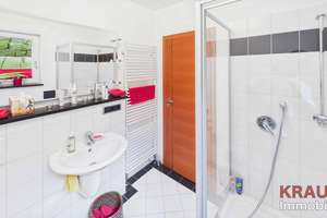 *Exklusive Design-Residenz mit 363 qm Wohnfläche in ruhiger Bestlage von Bad Abbach* – Die vollständige Adresse der Immobilie erhältst du vom Anbieter., 93077 Bad Abbach – Vorschaubild 46