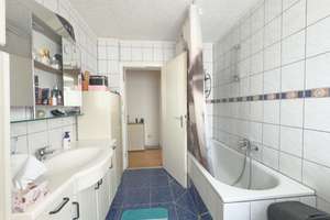 Vielseitiges 3-Familienhaus mit Entwicklungsmöglichkeiten in Reutlingen-Betzingen – Die vollständige Adresse der Immobilie erhältst du vom Anbieter., 72770 Betzingen, Reutlingen – Vorschaubild 6