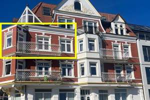 schöne 4 Zimmer Altbau-Wohnung mit Blick über die Förde