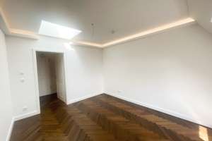 Ganz oben! * Lift * Dunkles Parkett * Fußbodenheizung * tolles Bad mit Wanne & Dusche * LED-Licht – 4277 Connewitz, Leipzig – Vorschaubild 10