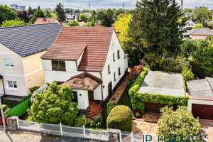 Großzügiges Einfamilienhaus mit Pool und Einliegerwohnung – ca. 255 m² Wohn- und Nutzfläche – Berlin – Vorschaubild 2